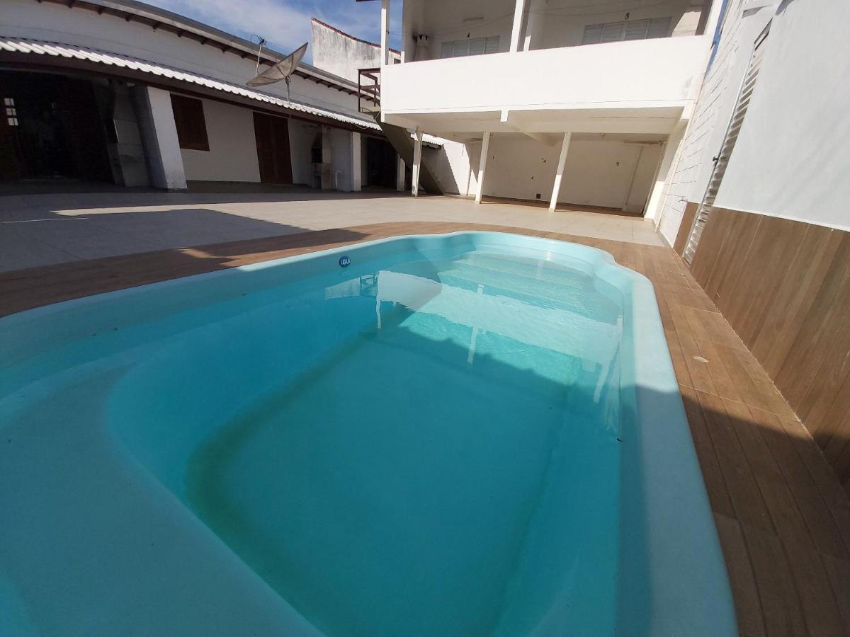 우바투바 0006.03 - Maranduba - Chale - 1 Dorm - 5 Pess - 3 Quadras Do Mar - Piscina Coletiva - Wifi 빌라 외부 사진